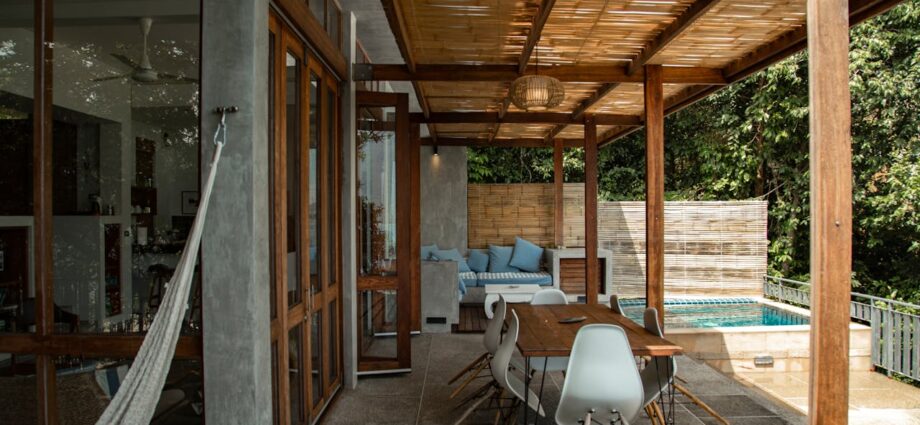 Top 10 decorațiuni exterioare pentru aspectul casei tale